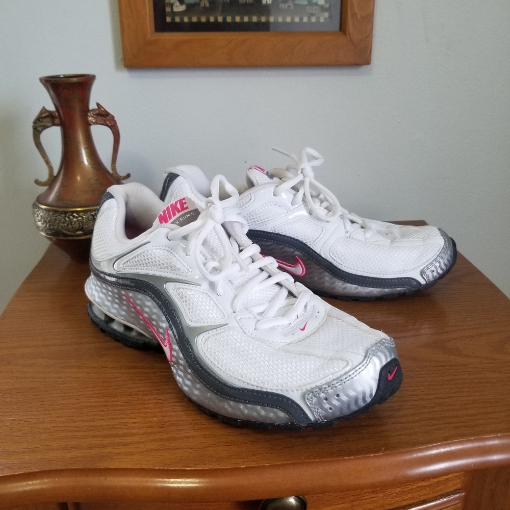 Nike reax run 5 shoes